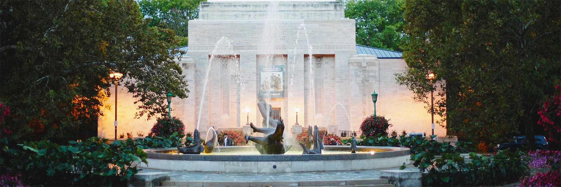 Showalter Fountain facing Lilly Library